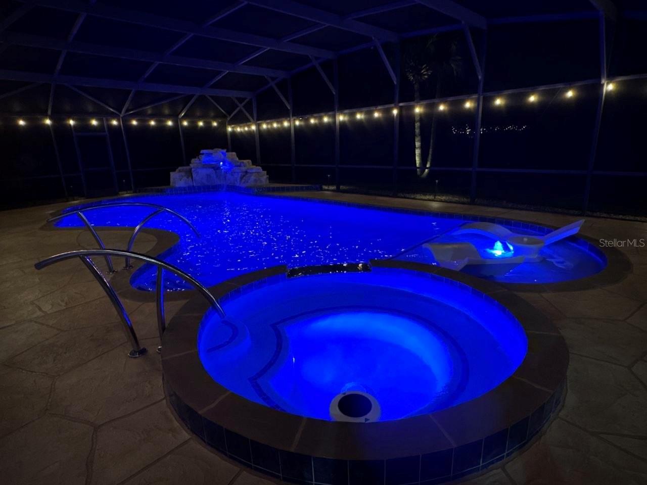 HIDDEN HARBOR - Residential