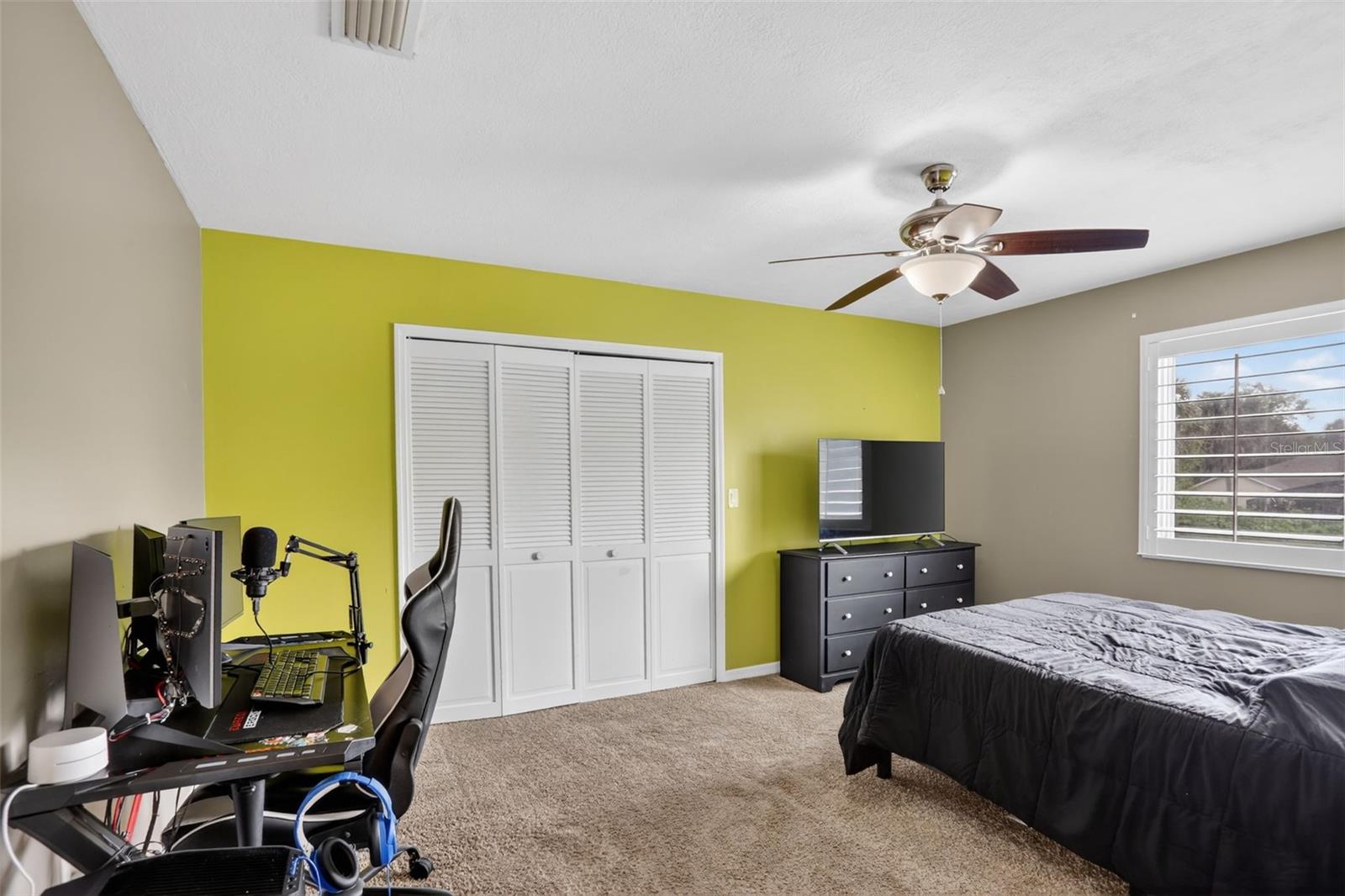 HIDDEN HARBOR - Residential