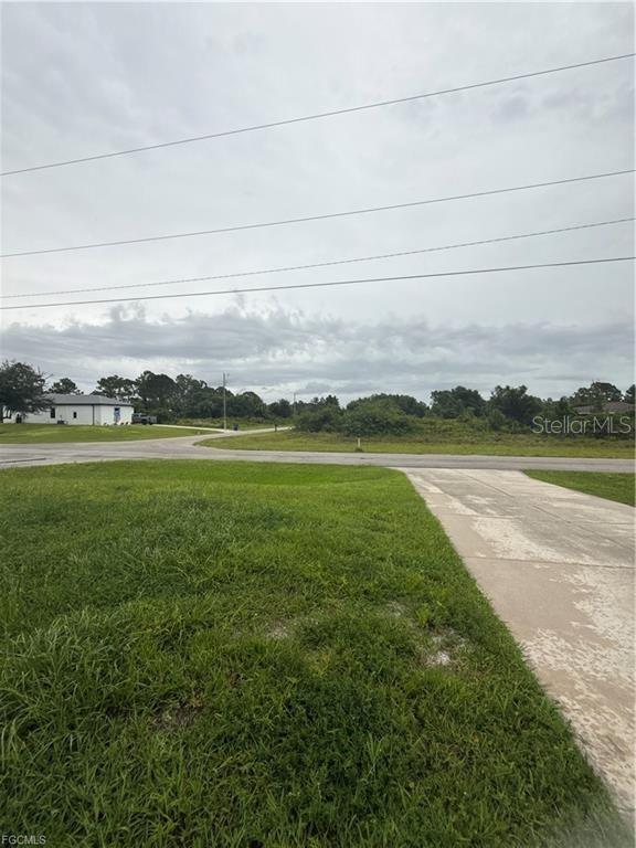 LEHIGH ACRES - Residential