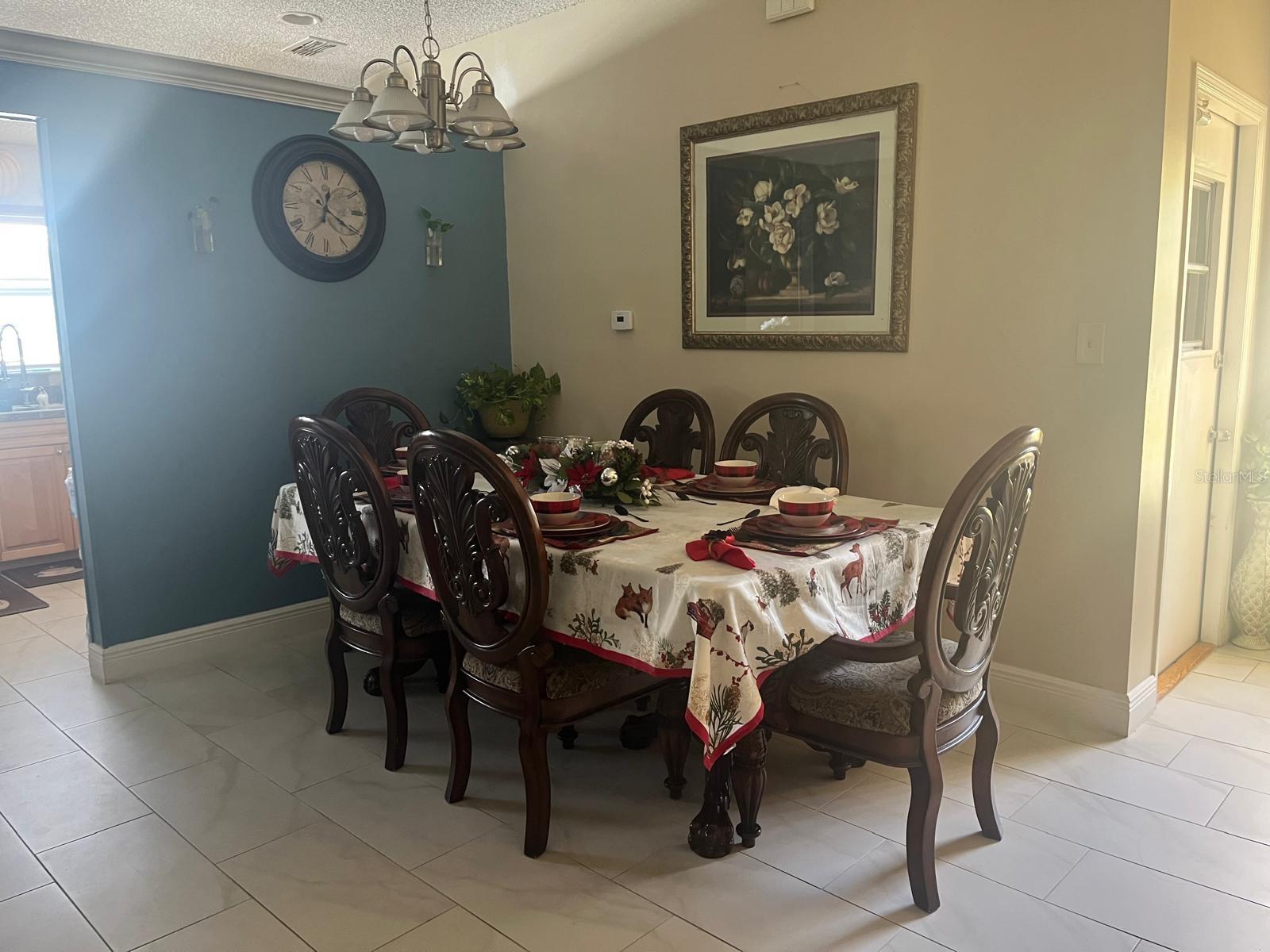 916 PONDEROSA PINE COURT