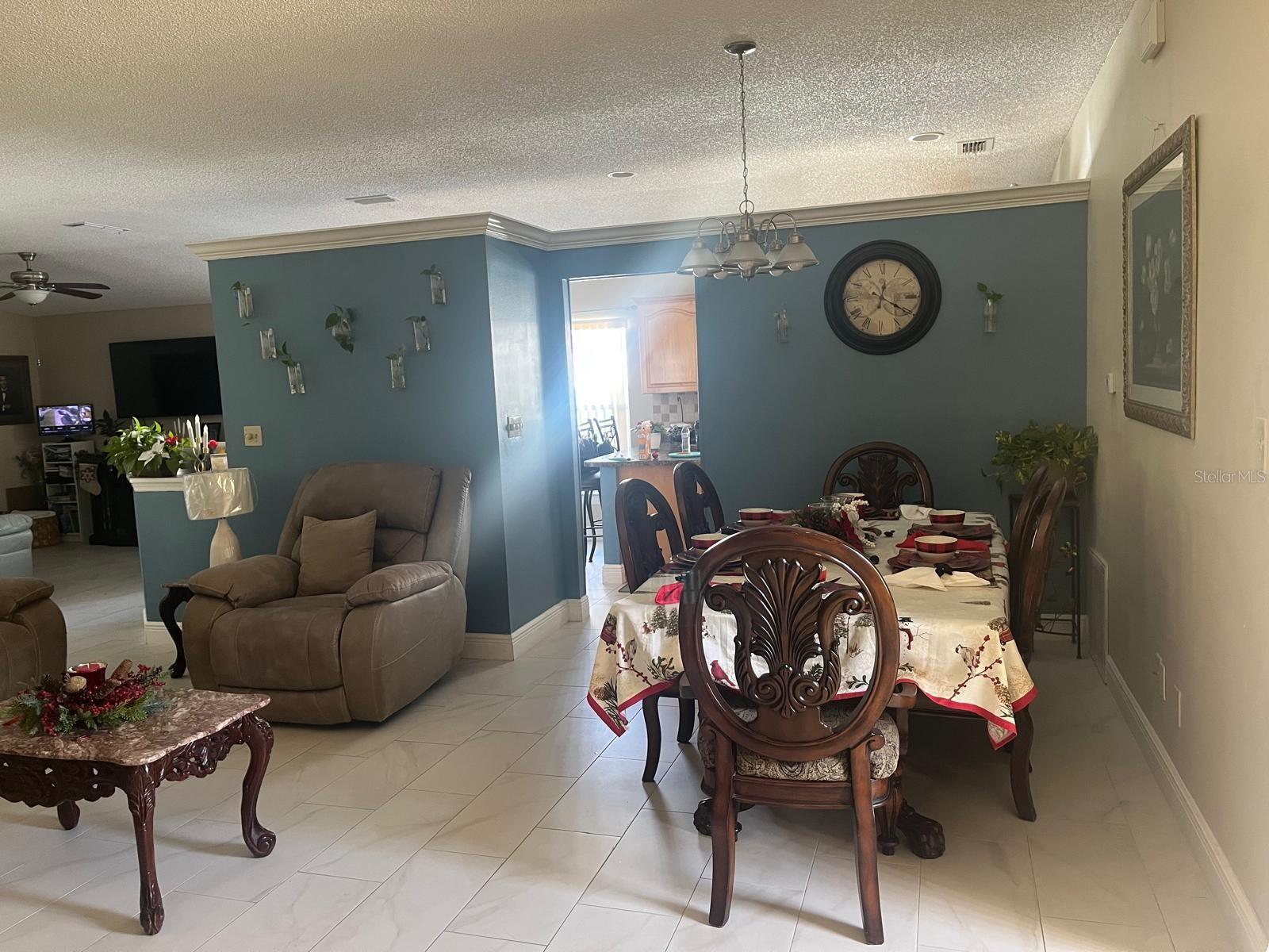 916 PONDEROSA PINE COURT
