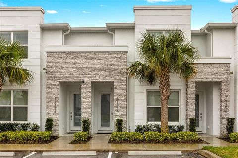 Townhouse in CLERMONT FL 17216 BLESSING DRIVE.jpg