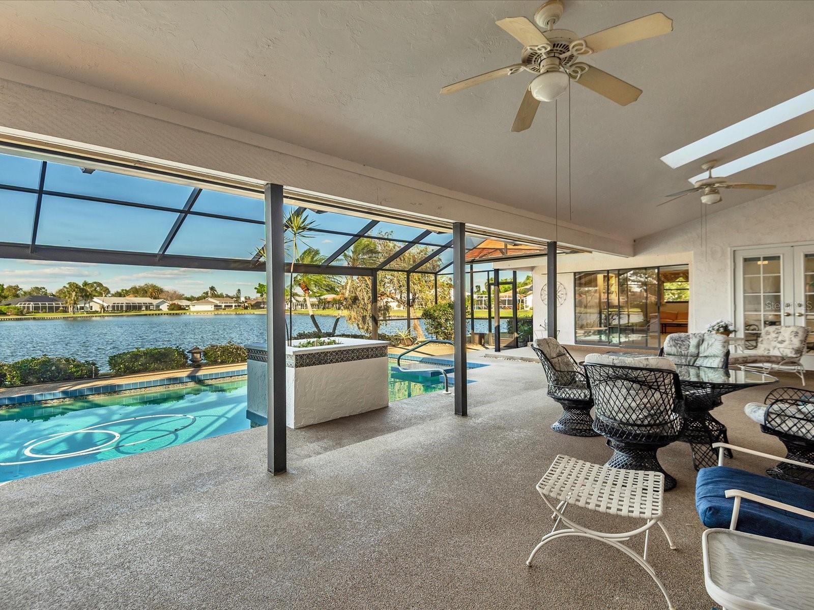 PALM-AIRE AT SARASOTA UNIT 7 PH 4 - Residential