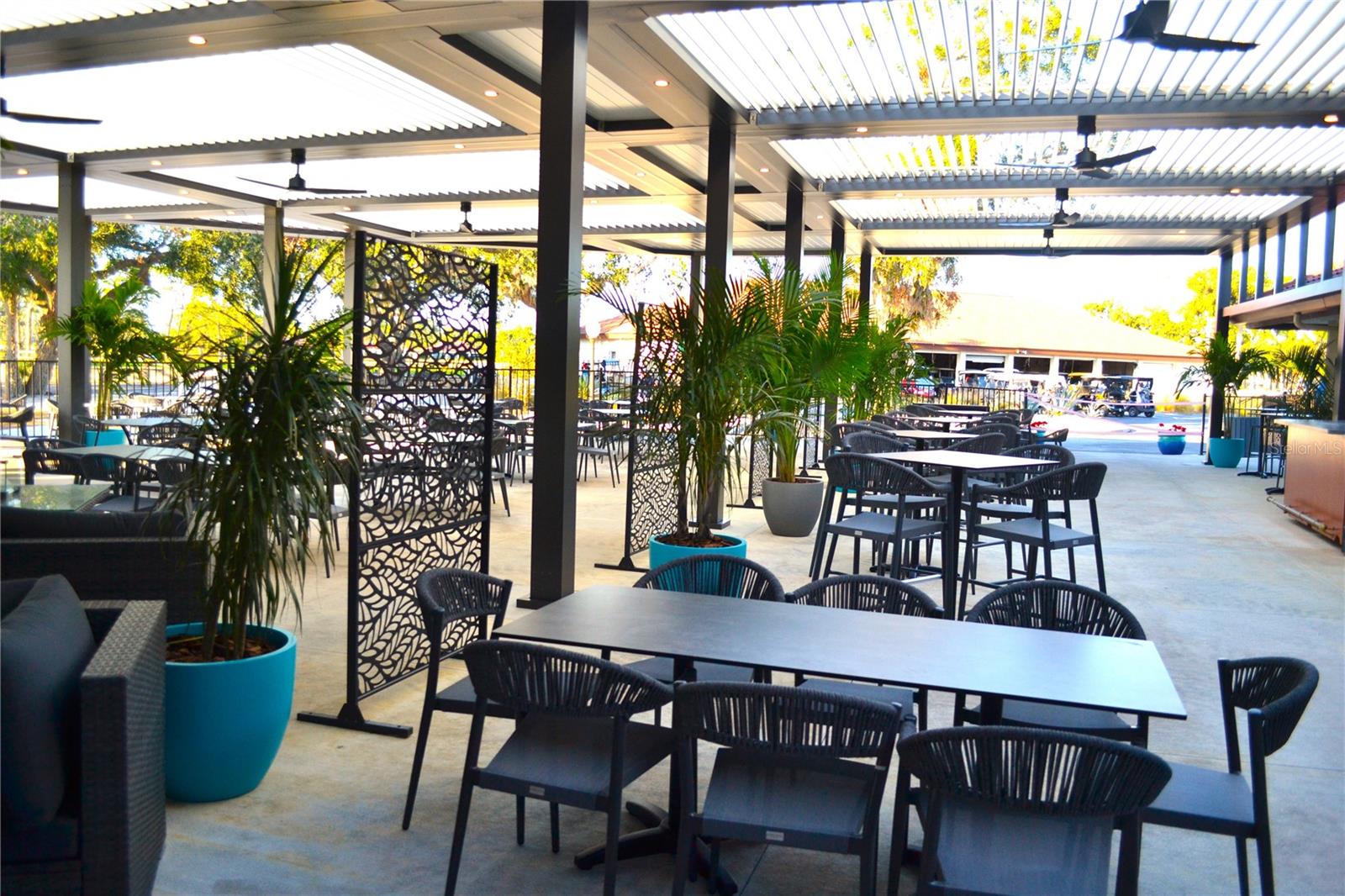 PALM-AIRE AT SARASOTA UNIT 7 PH 4 - Residential