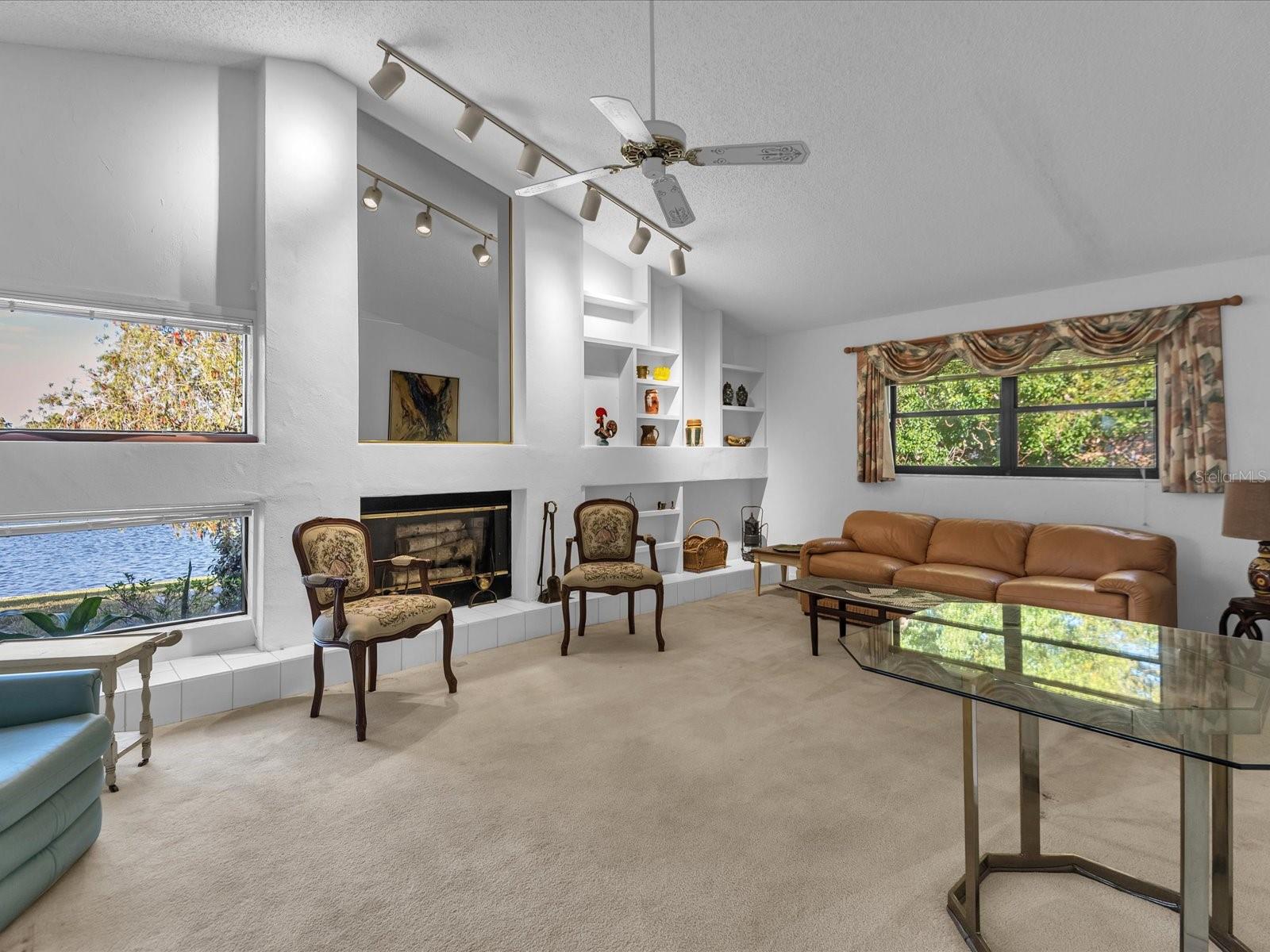 PALM-AIRE AT SARASOTA UNIT 7 PH 4 - Residential