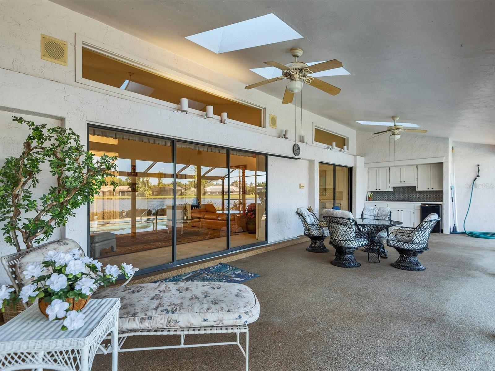 PALM-AIRE AT SARASOTA UNIT 7 PH 4 - Residential