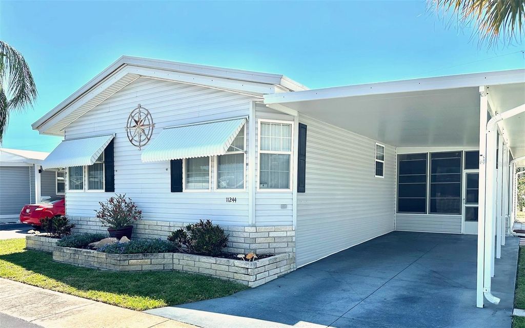 Photo of 11244 101st Way #136, Largo, FL 33773 (MLS # TB8500083)