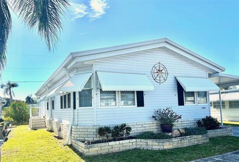 Photo of 11244 101st Way #136, Largo, FL 33773 (MLS # TB8500083)