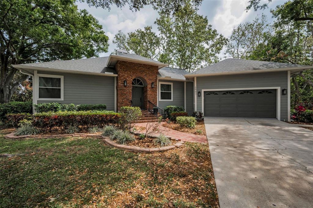 Photo of 2997 Eagle Estates Circle E, Clearwater, FL 33761 (MLS # TB8497271)