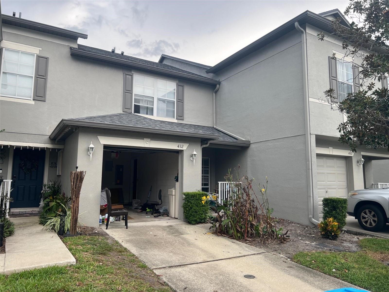 432 TRADITION LANE