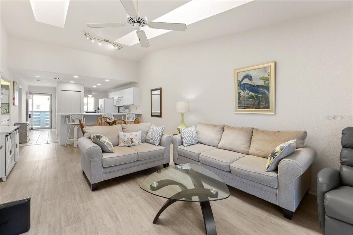 FIDDLERS GREEN 02 PH 06 BLDG 03 - Residential