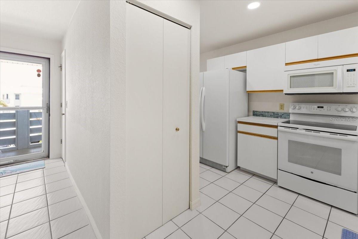 FIDDLERS GREEN 02 PH 06 BLDG 03 - Residential