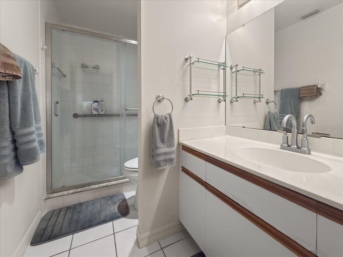 FIDDLERS GREEN 02 PH 06 BLDG 03 - Residential