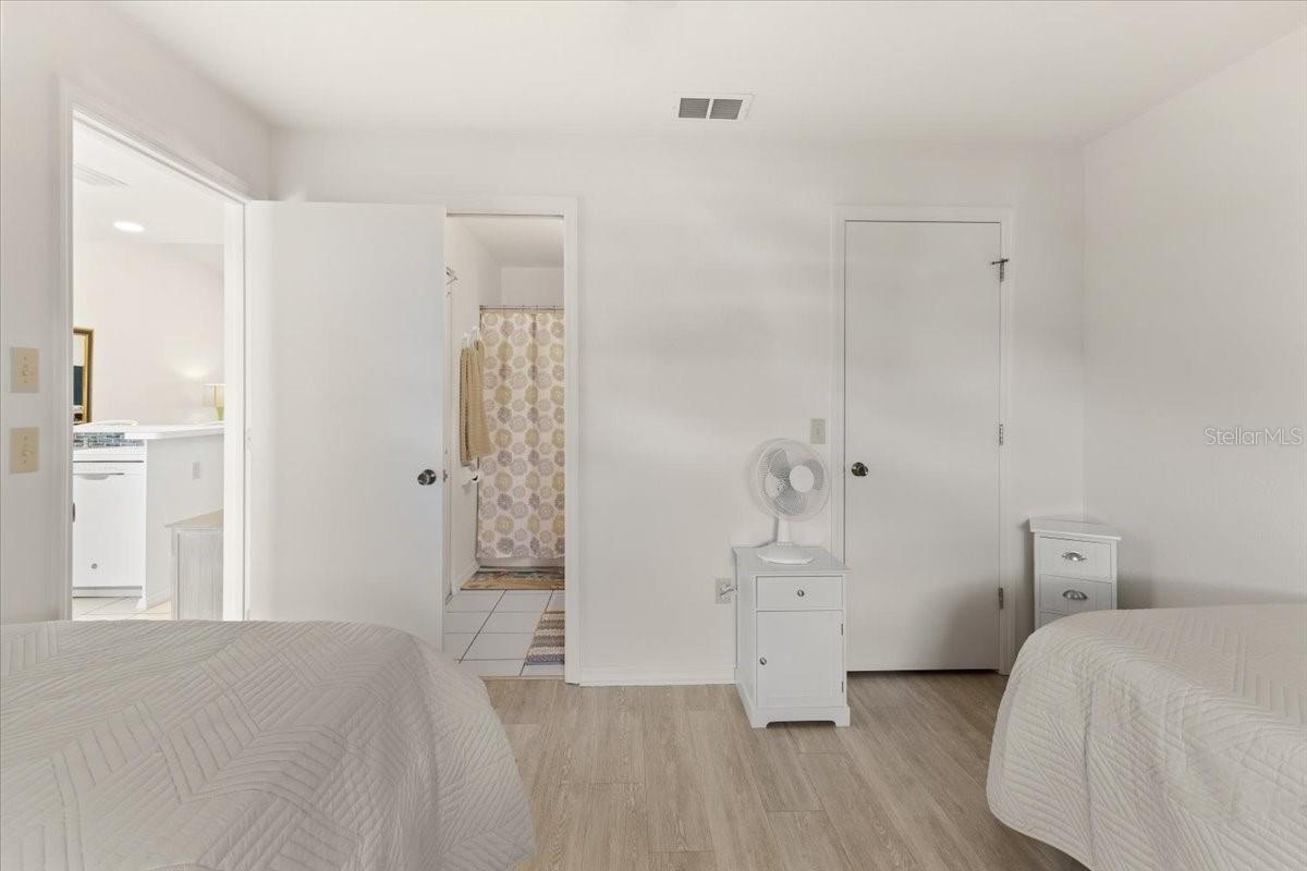 FIDDLERS GREEN 02 PH 06 BLDG 03 - Residential