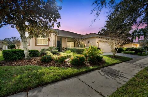 Photo of 308 Beacon Avenue, Kissimmee, FL 34759 (MLS # S5141183)