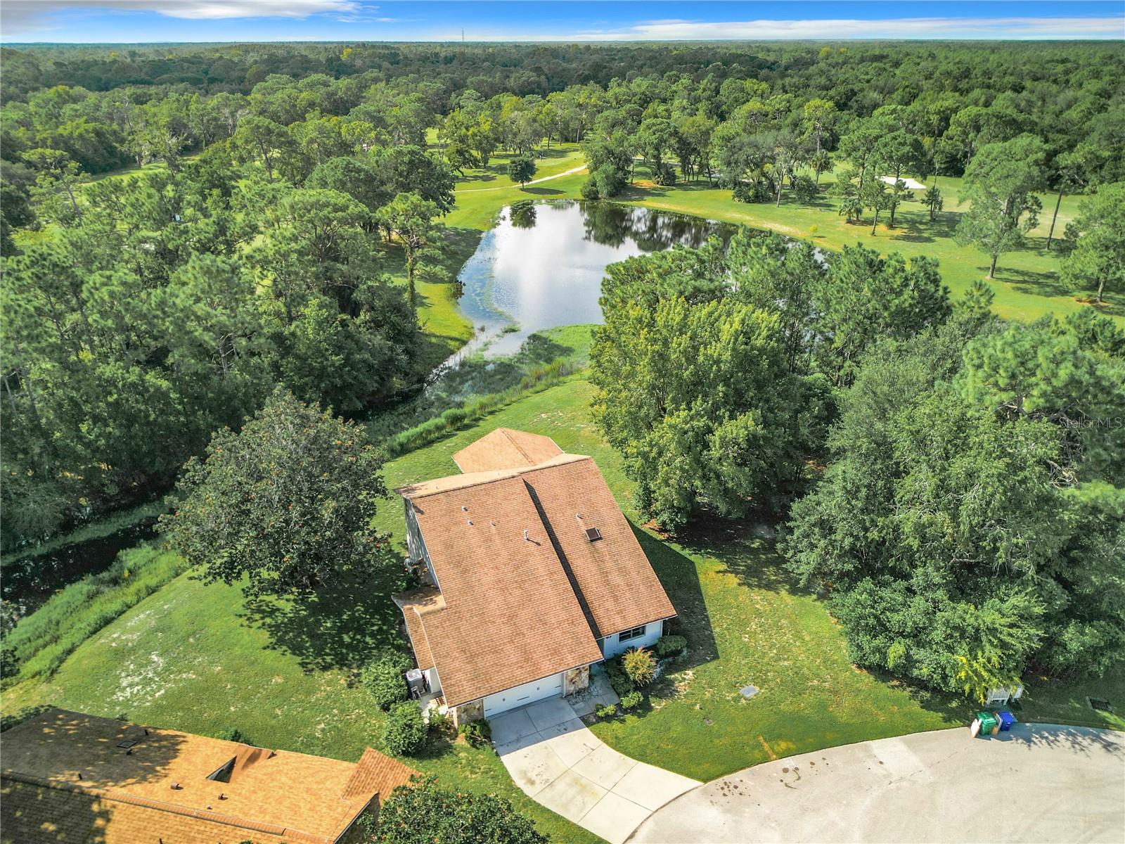 57 GOLFVIEW COURT