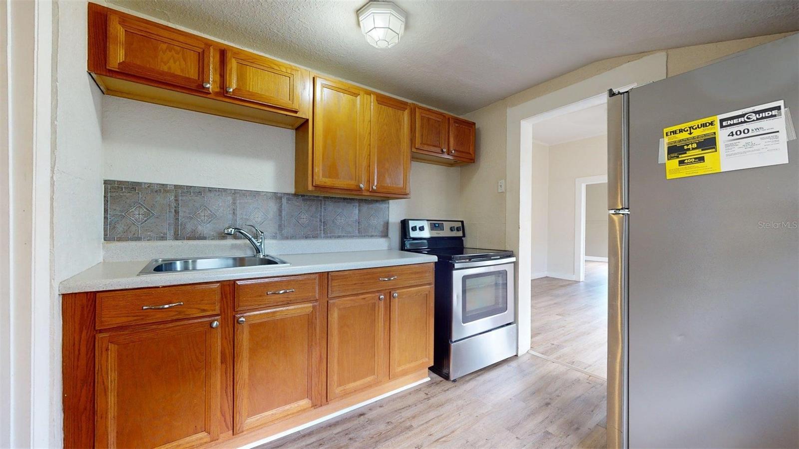 BETTS & CLARK SUB - Residential Income