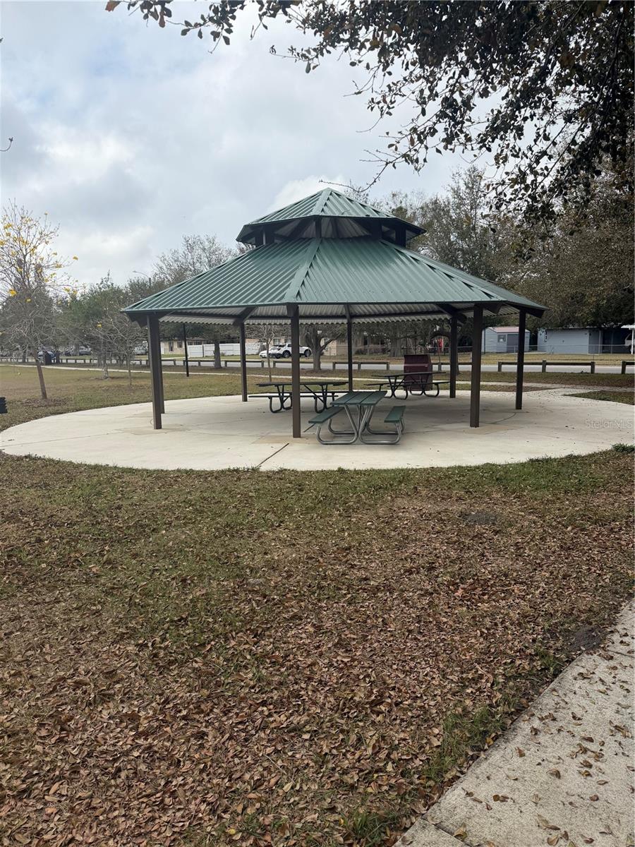 SUNLAND ESTATES - Residential