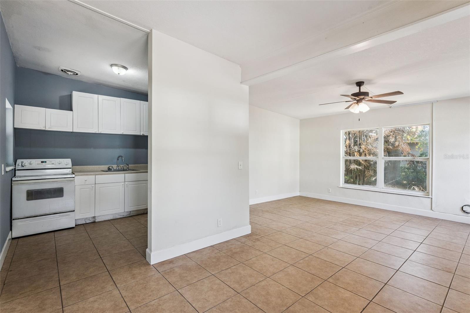 SUNLAND ESTATES - Residential