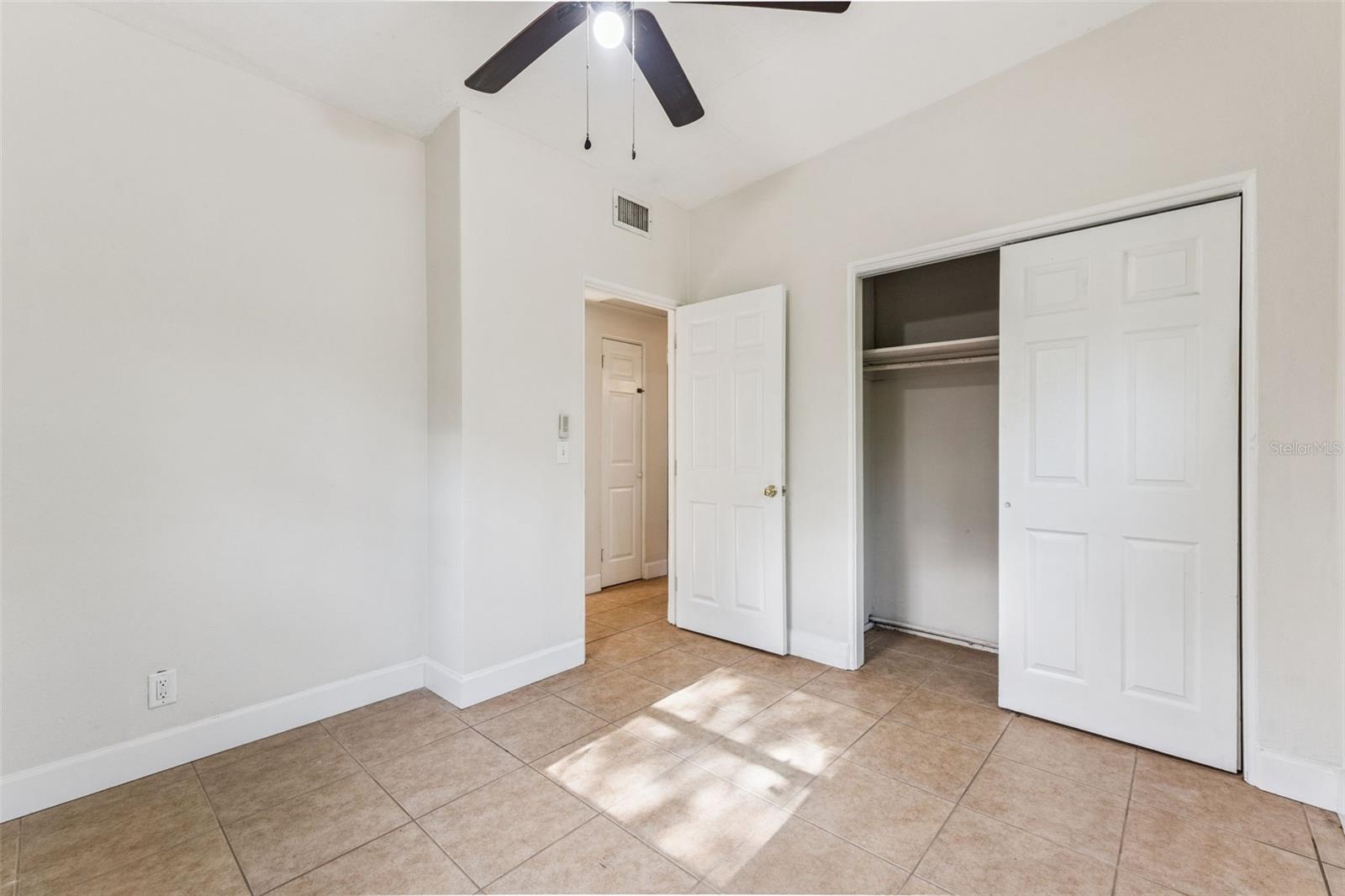 SUNLAND ESTATES - Residential