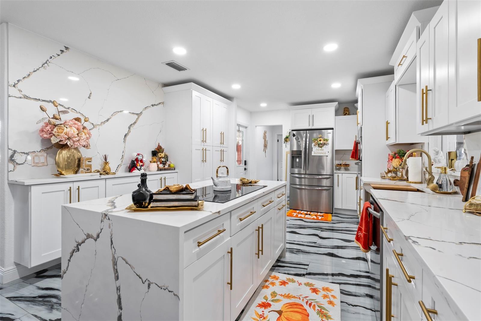 UNPLATTED - Residential