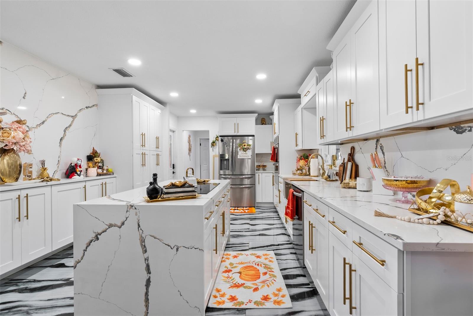 UNPLATTED - Residential
