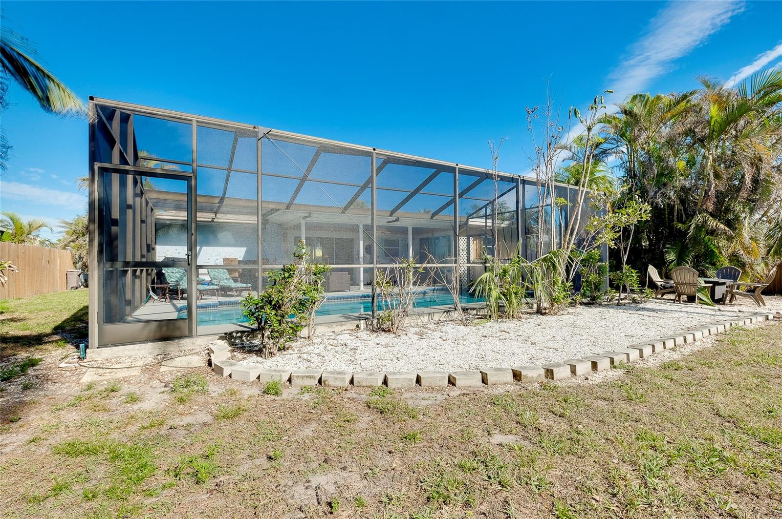 VENEZIA PARK SEC OF VENICE - Residential
