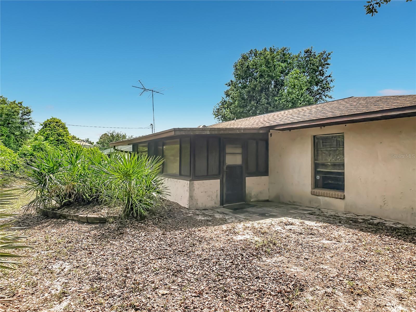 5429 - DELTONA LAKES UNIT 20 - Residential