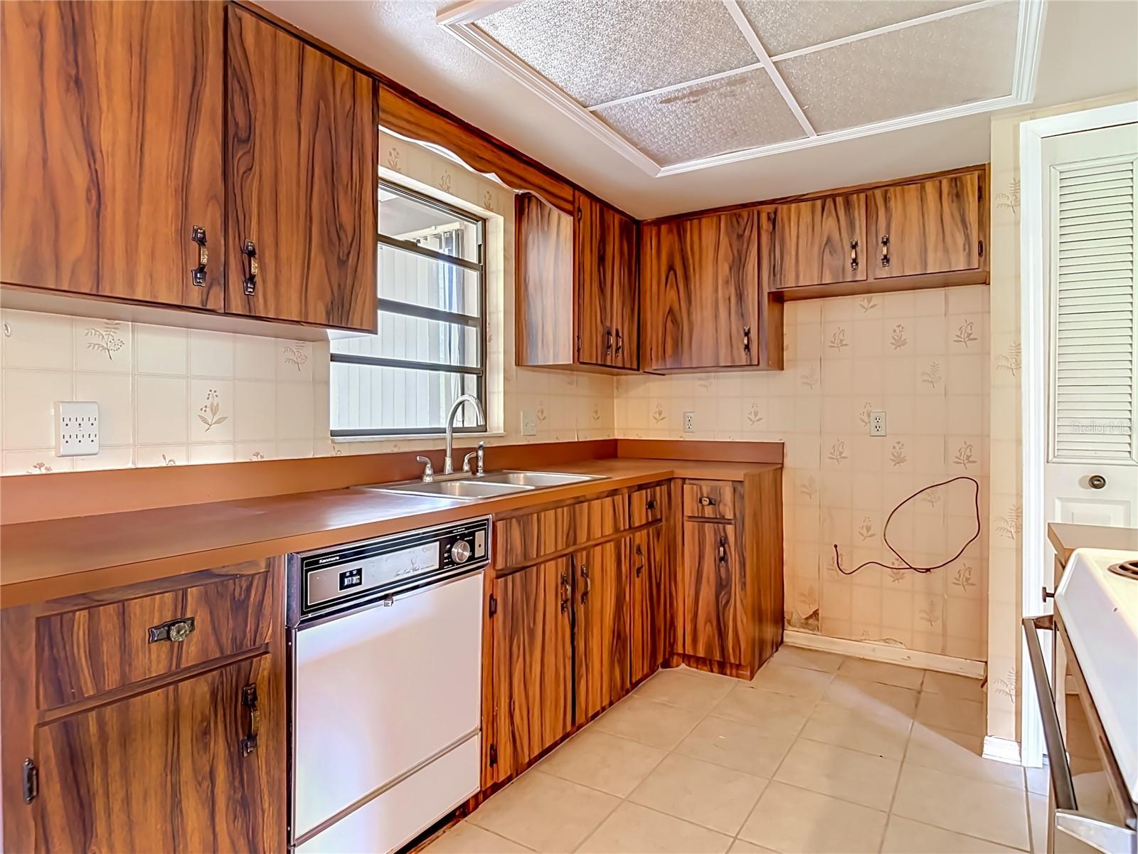 5429 - DELTONA LAKES UNIT 20 - Residential