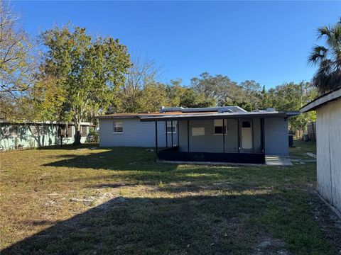 A home in HOLLY HILL