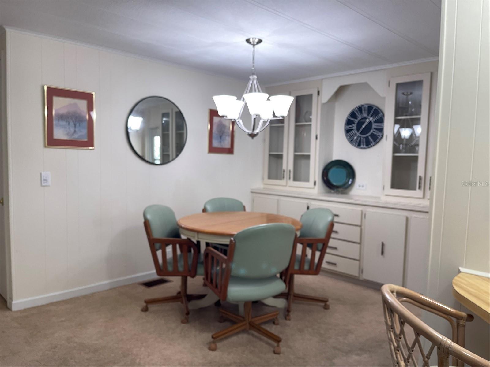 CONTINENTAL COUNTRY CLUB - Residential