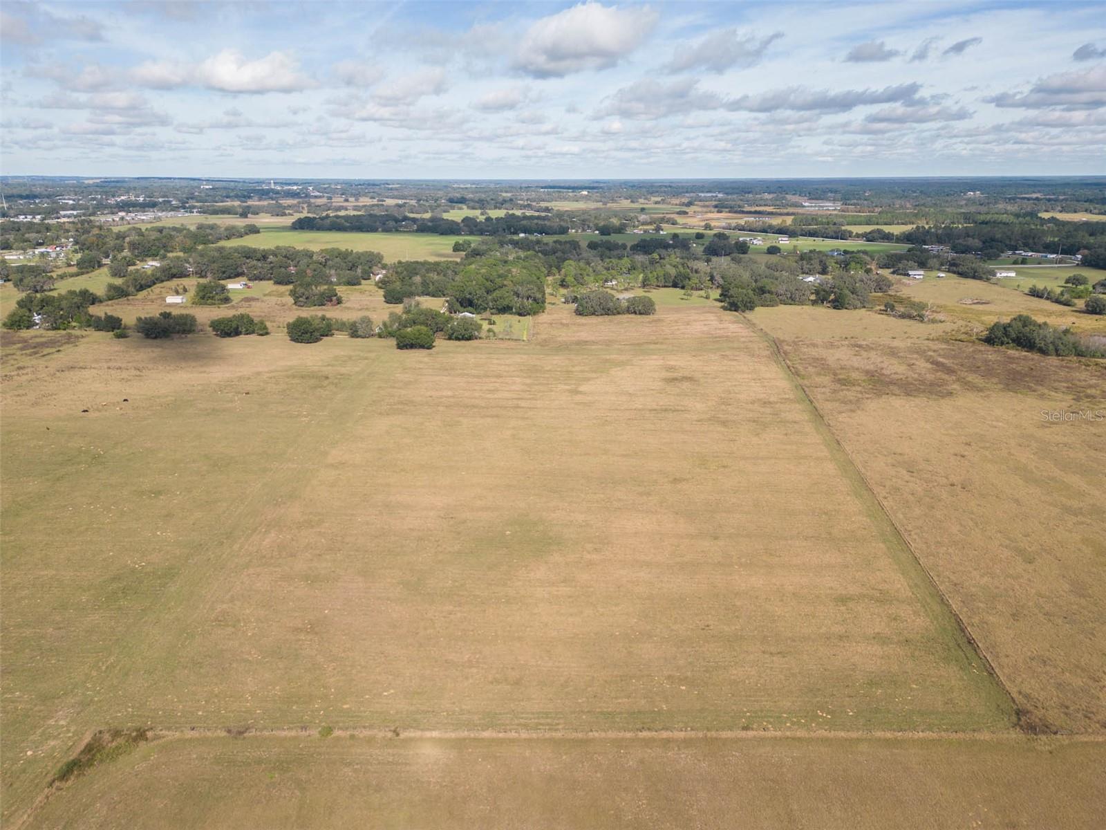 METES AND BOUNDS - Land