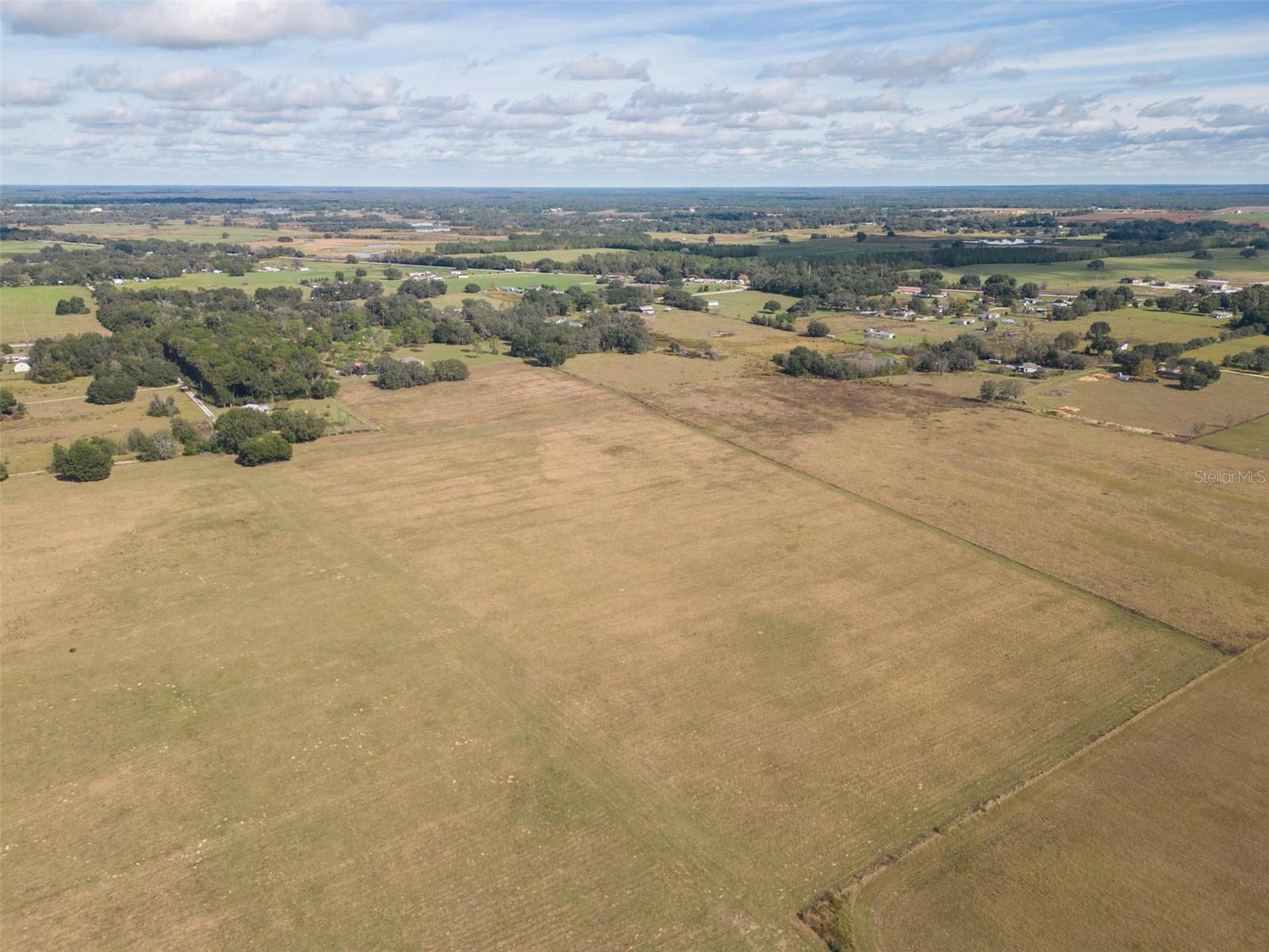 METES AND BOUNDS - Land