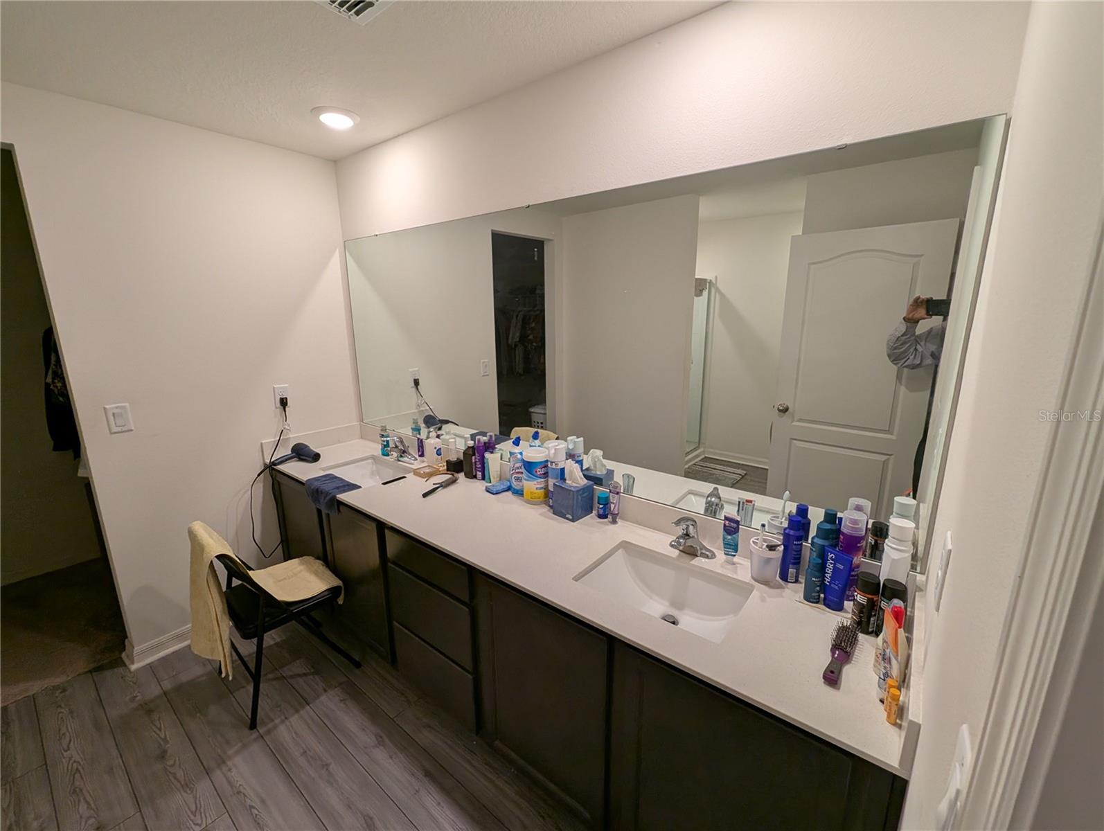 HAMLETS/TAVARES - Residential