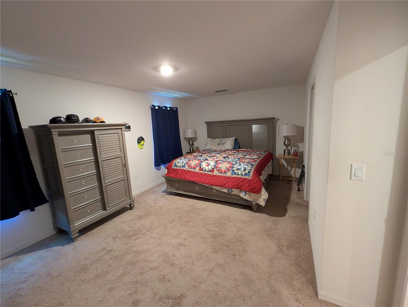 HAMLETS/TAVARES - Residential