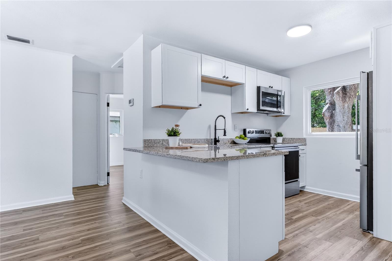 WOODRUFFS SUB FRANK L - Residential