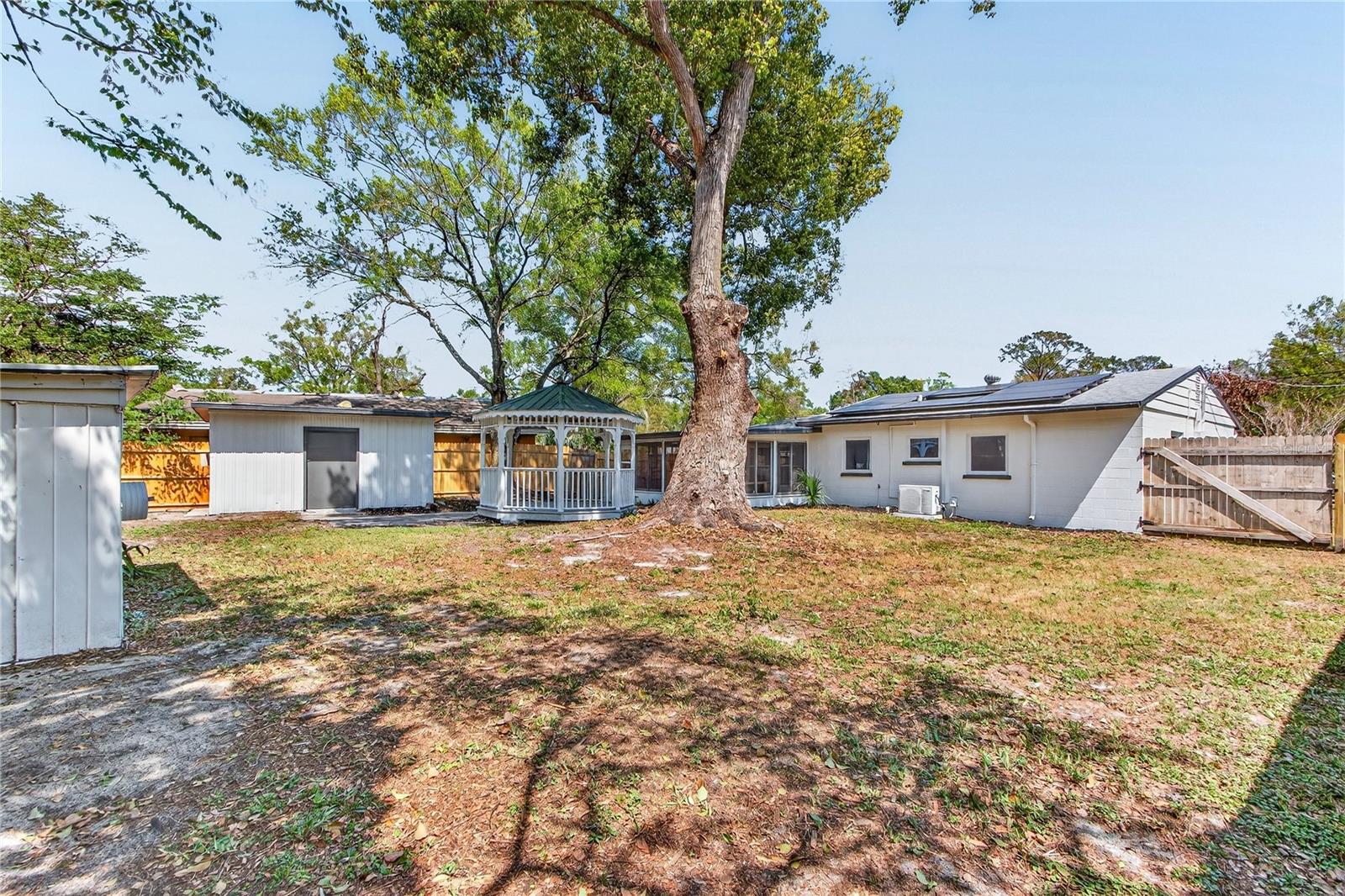 WOODRUFFS SUB FRANK L - Residential