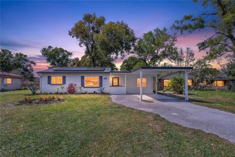 Photo of 2618 S Elm Avenue, Sanford, FL 32773 (MLS # O6391973)