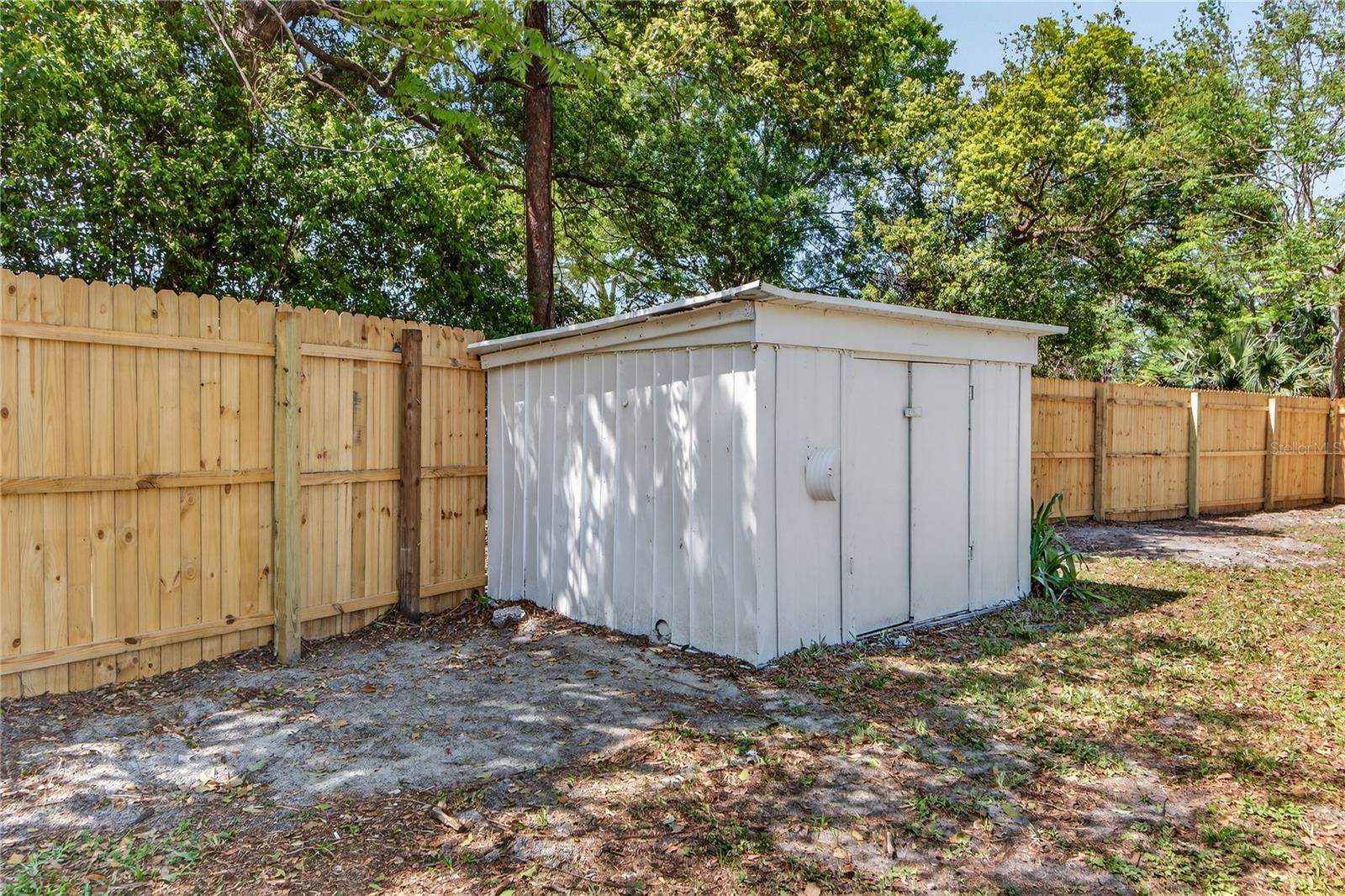 WOODRUFFS SUB FRANK L - Residential