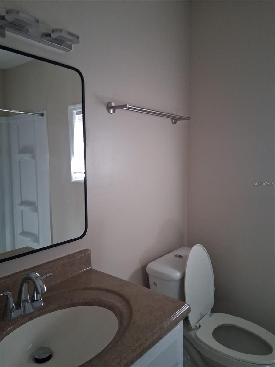 LAKE VILLA SUB - Residential Lease