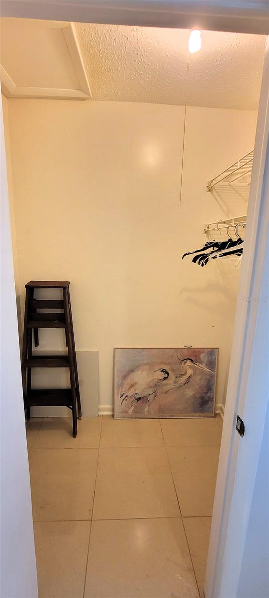 IMPERIAL POINT CONDO - Residential