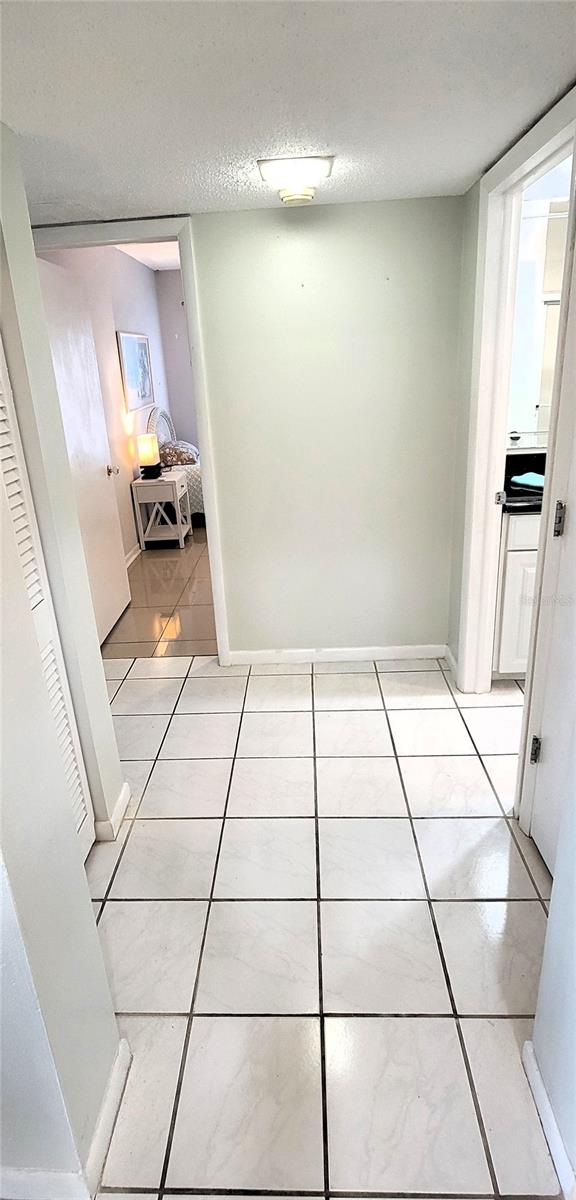 IMPERIAL POINT CONDO - Residential