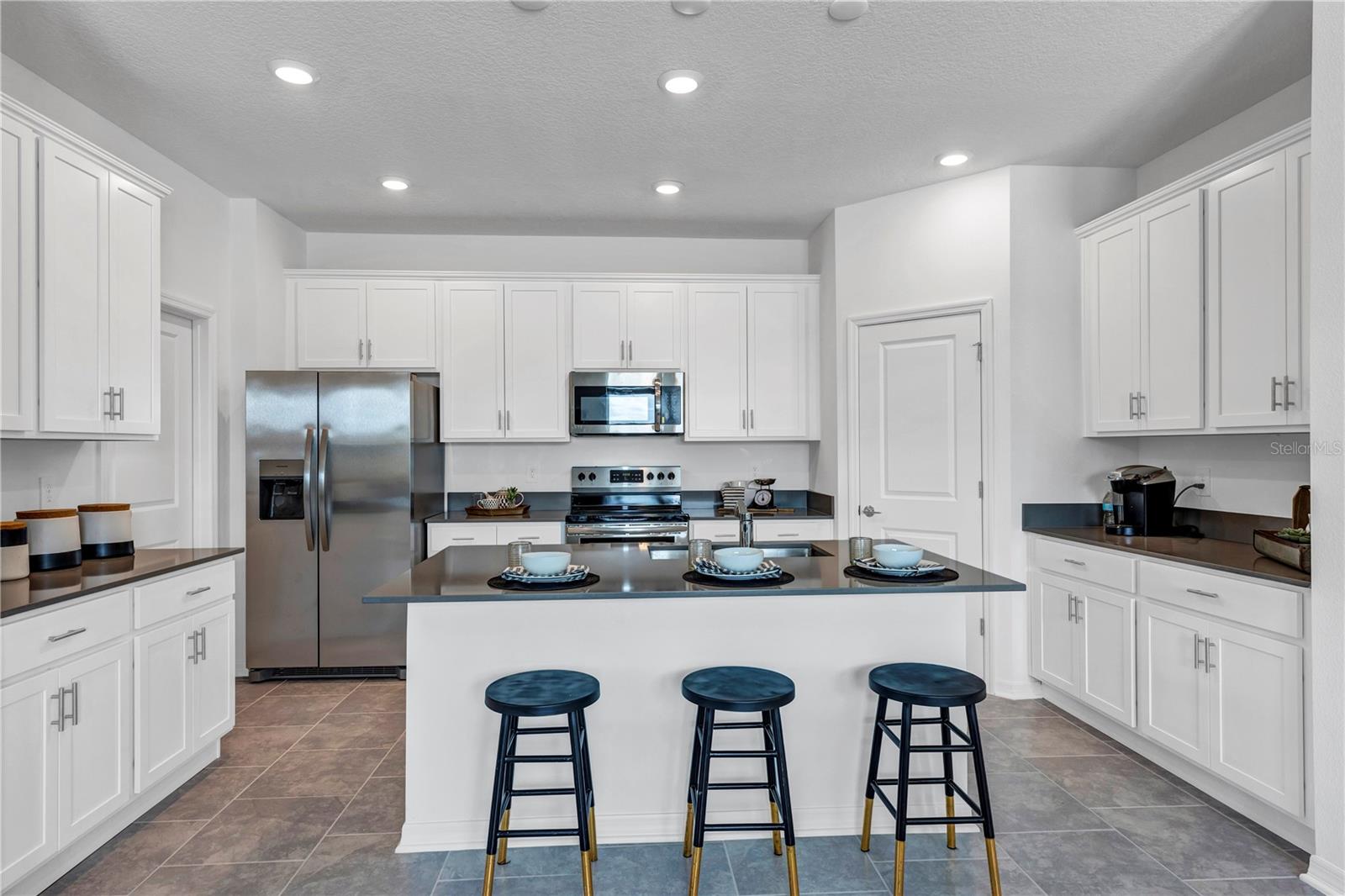 3341 ADDISON BOULEVARD