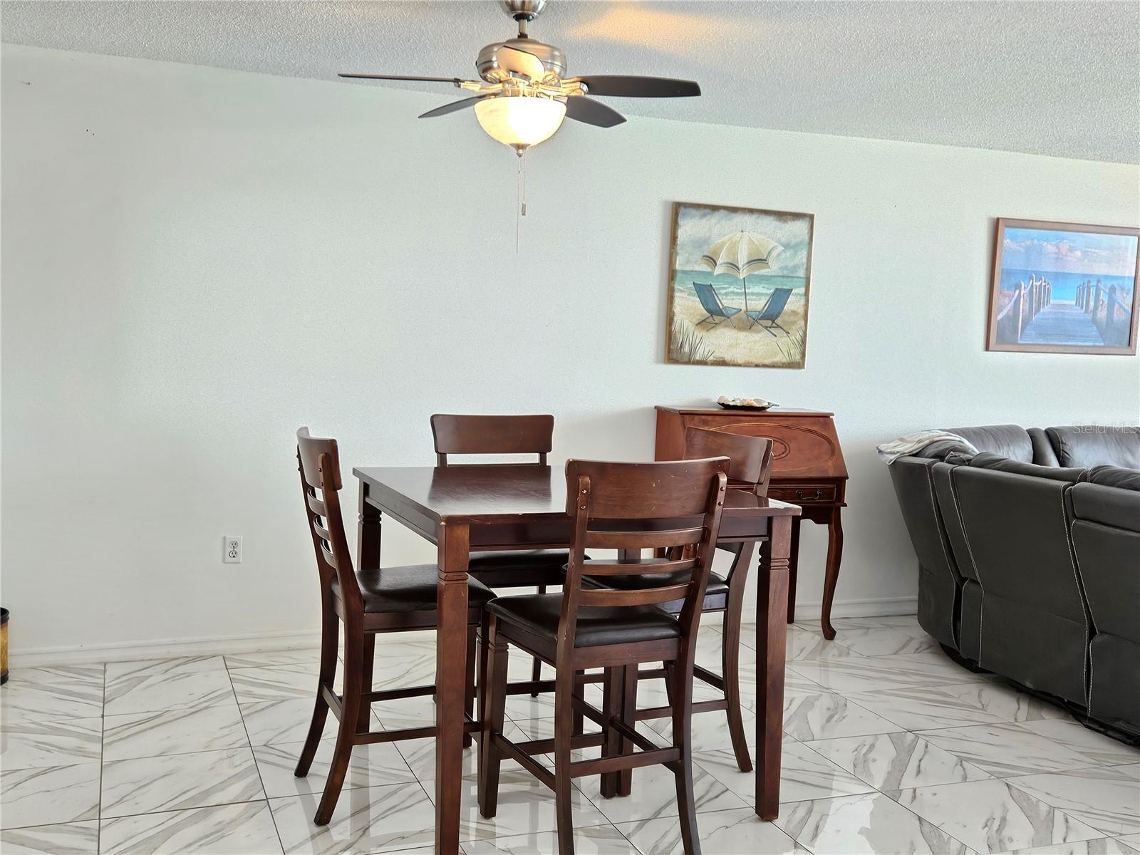 BAY ISLAND GROUP 2 - Residential Lease