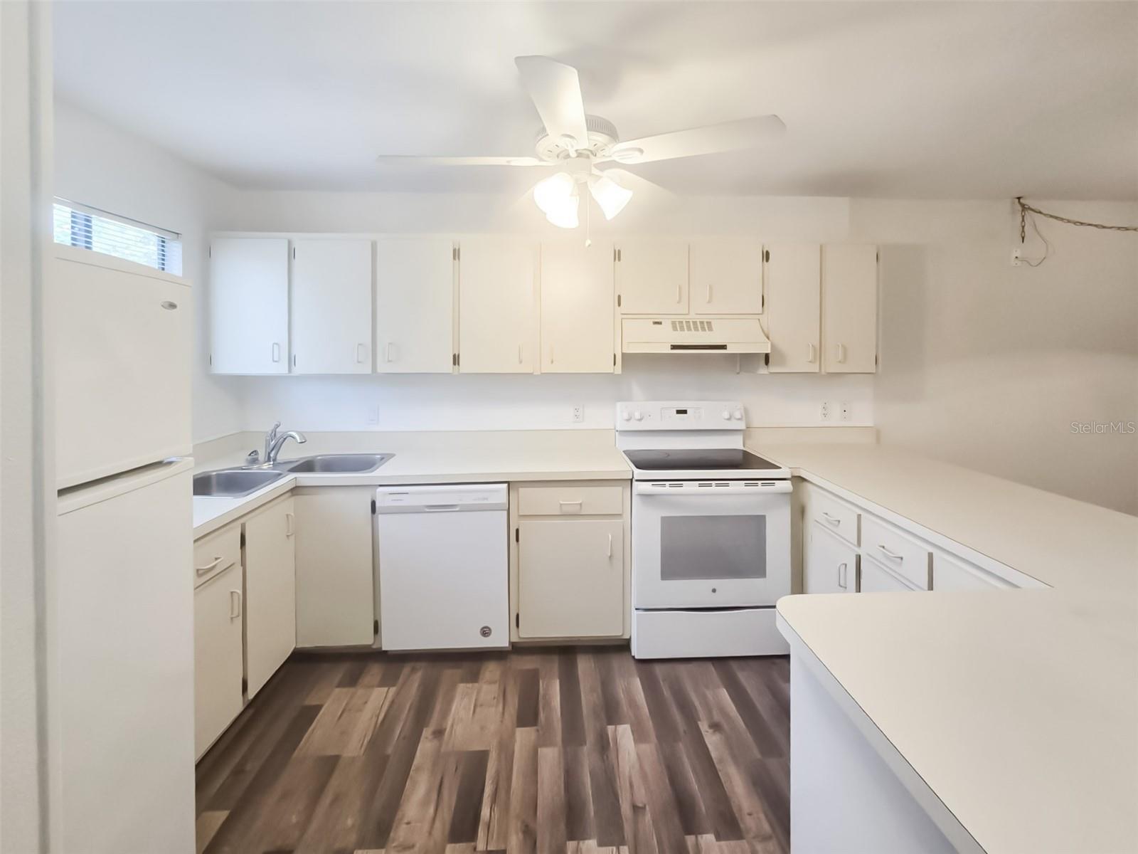 HARBOR PINES - Residential Lease