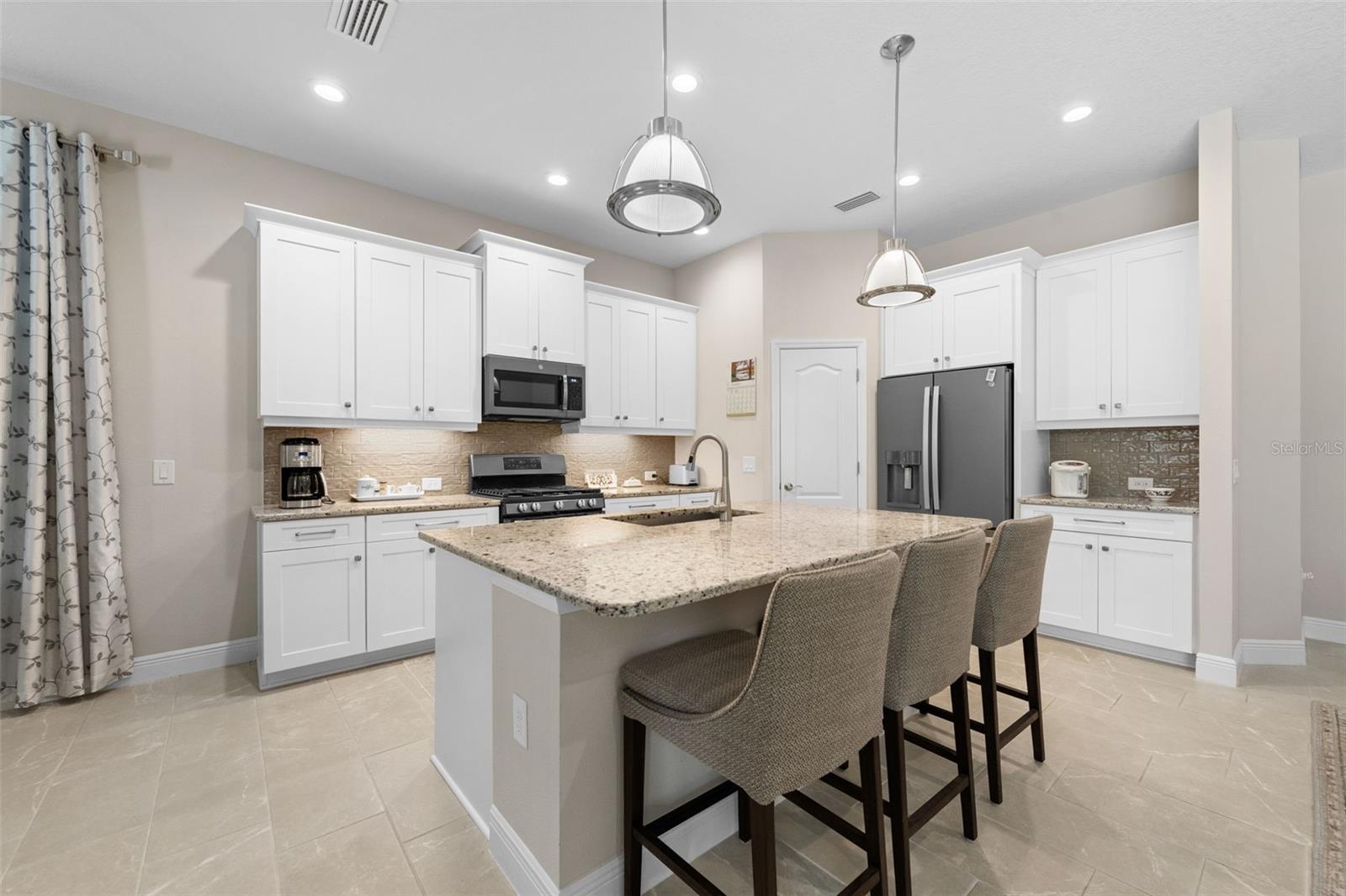 GRAND PALM PH 3B - Residential