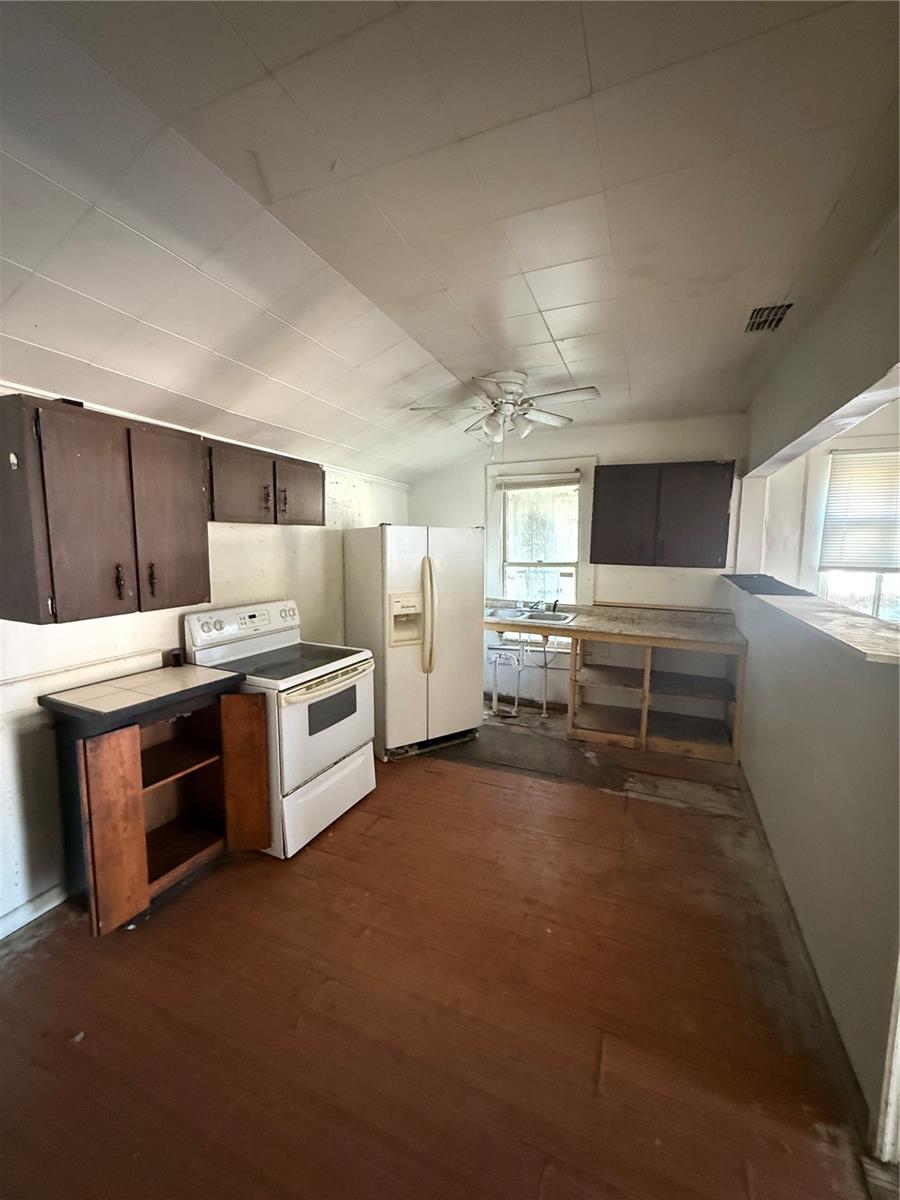 BUFFALO PARK - Residential