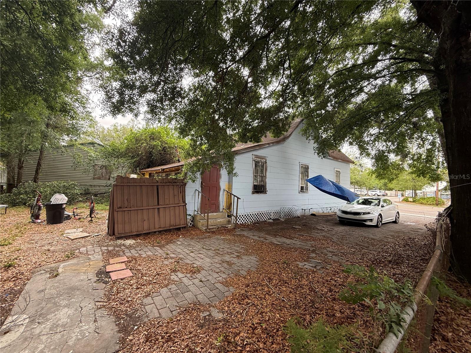 BUFFALO PARK - Residential