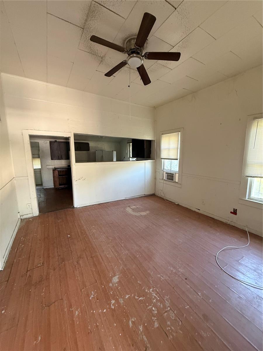 BUFFALO PARK - Residential