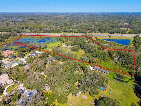 1810 CURRY ROAD LUTZ FL 33549